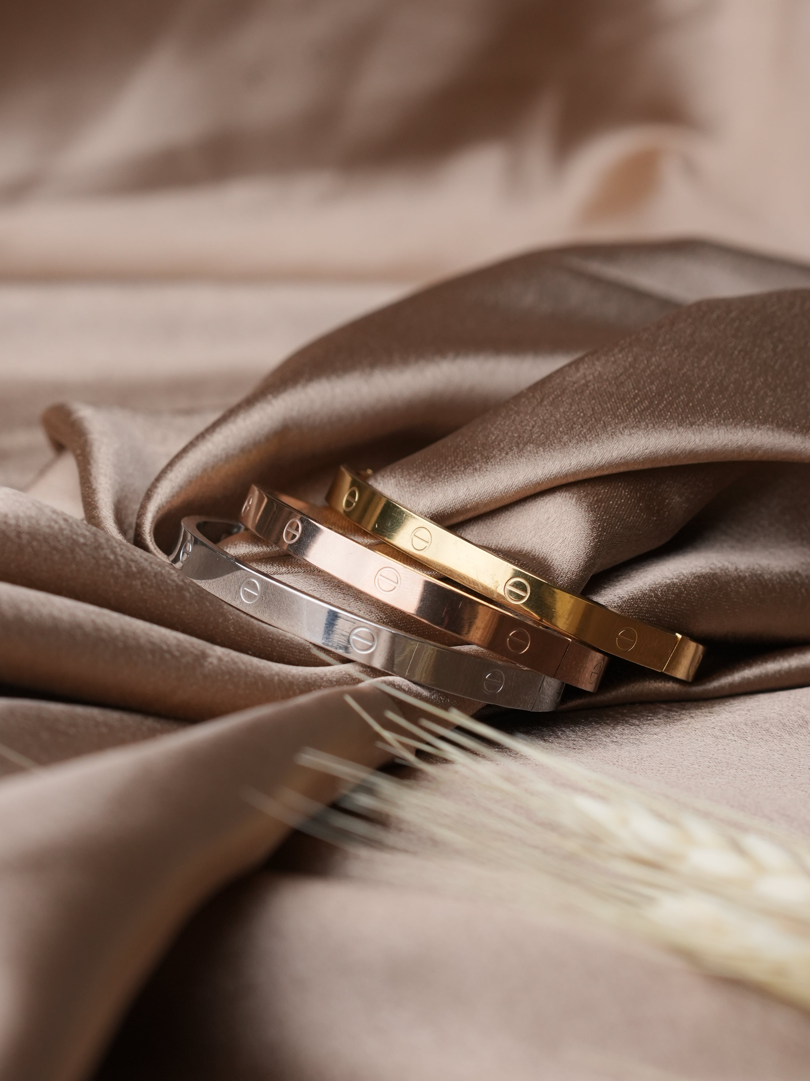 Timeless evergreen Roman Numeral Bracelet set