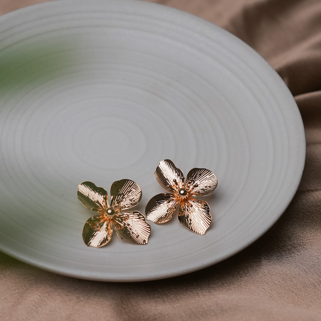 PETAL STATEMENT EARRINGS