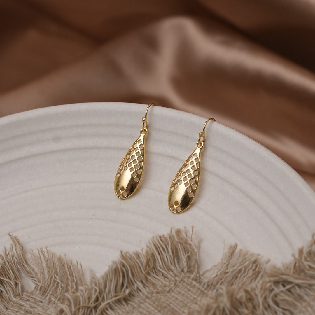 CRISS CROSS TEARDROP EARRINGS