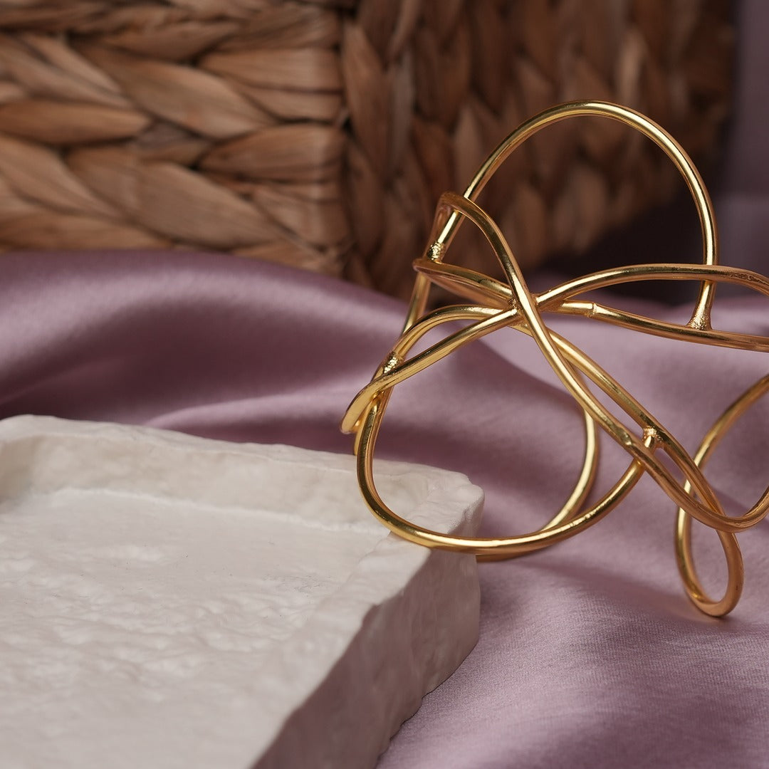 ABSTRACT STATEMENT BRACELET