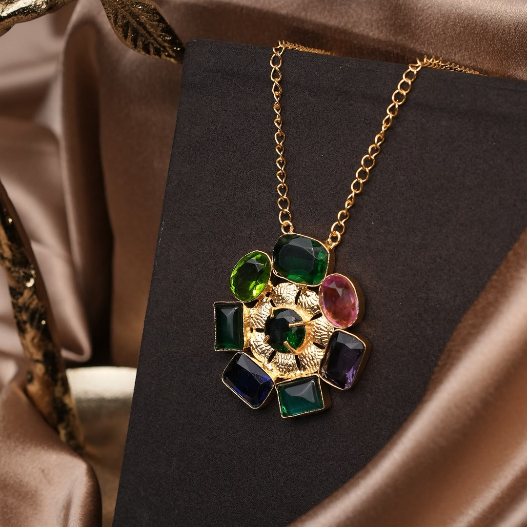 HEPTAD FLORAL ZORAA STANDOUT NECKLACE