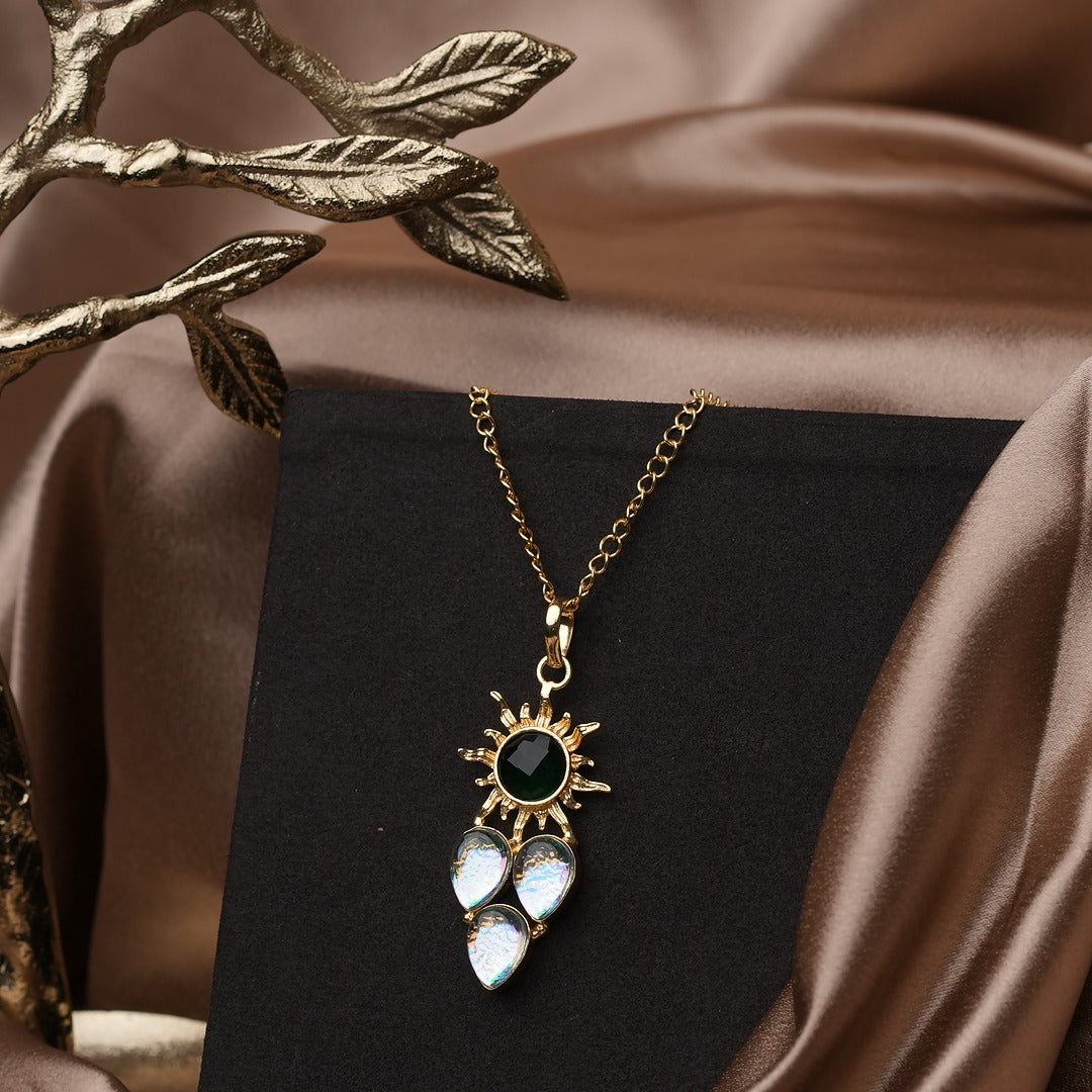 DEEPTI ZORAA STANDOUT NECKLACE