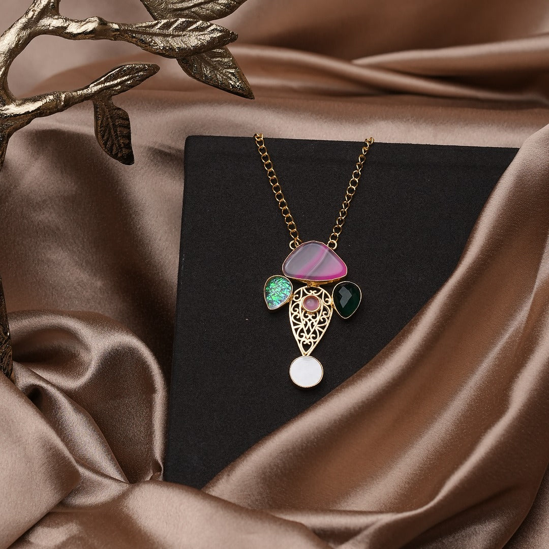 MATHANGI ZORAA STANDOUT NECKLACE