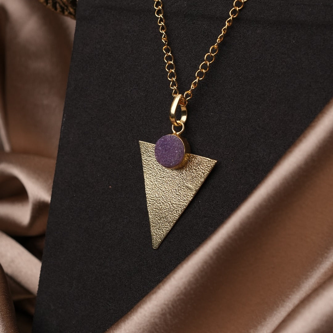 ATHENA ZORAA STANDOUT NECKLACE