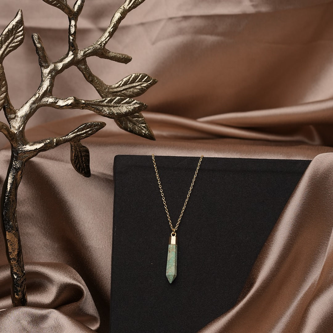 ZORAA STANDOUT GREEN SWORD NECKLACE