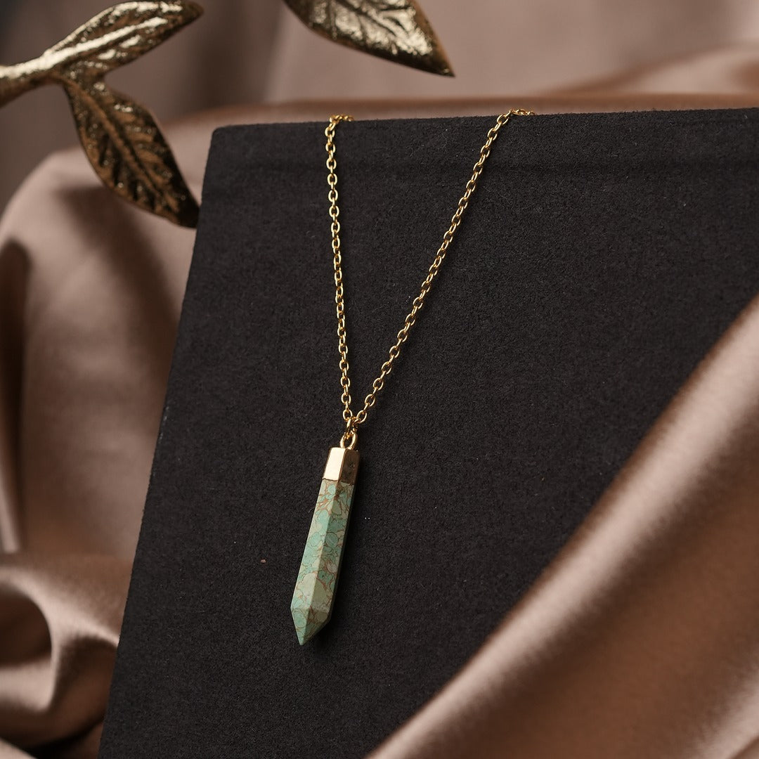 ZORAA STANDOUT GREEN SWORD NECKLACE