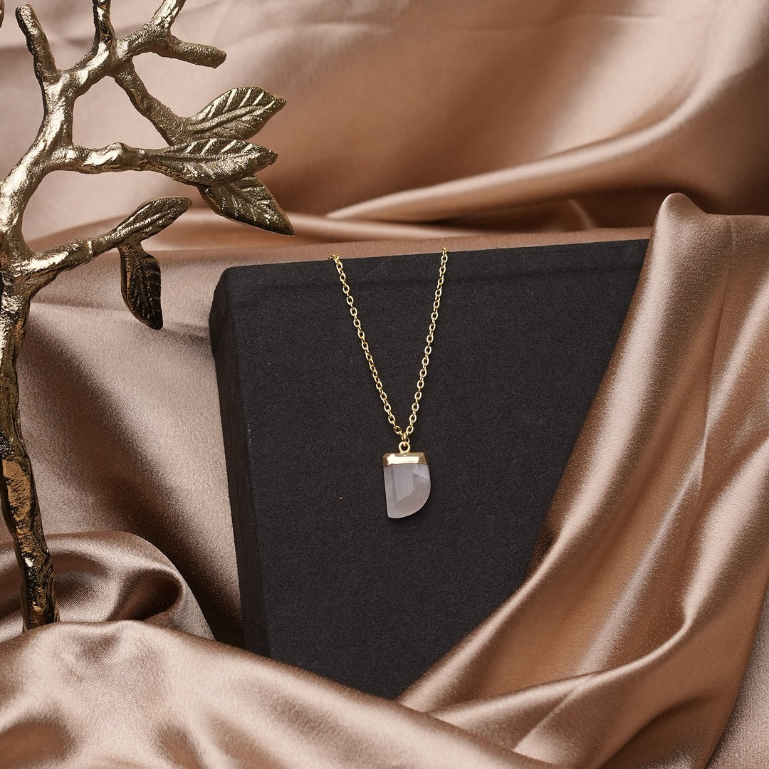 TIGER CLAW ZORAA STANDOUT NECKLACE