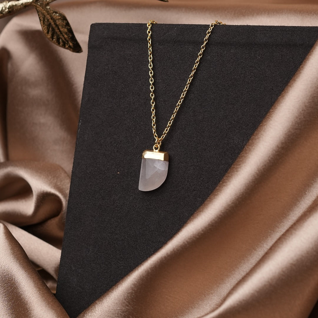 TIGER CLAW ZORAA STANDOUT NECKLACE