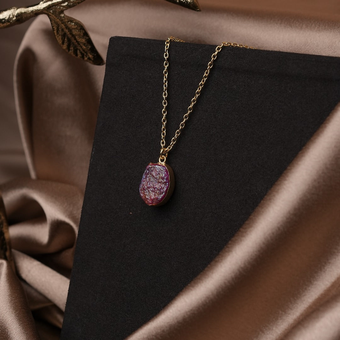 NAVYA VIOLET STONE ZORAA STANDOUT NECKLACE