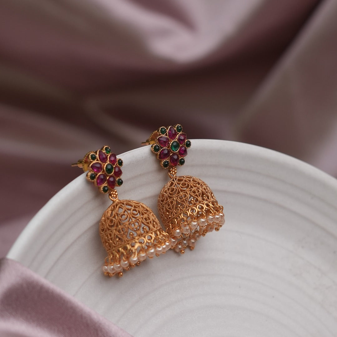 PAVITHRA TRADITIONAL JHUMKAS