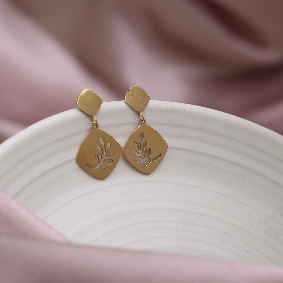 FLORAL SQUARE DROP EARRINGS