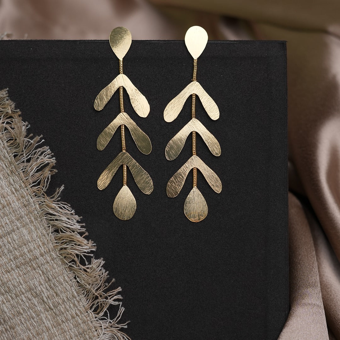 POPPY GOLDEN DROP EARRINGS