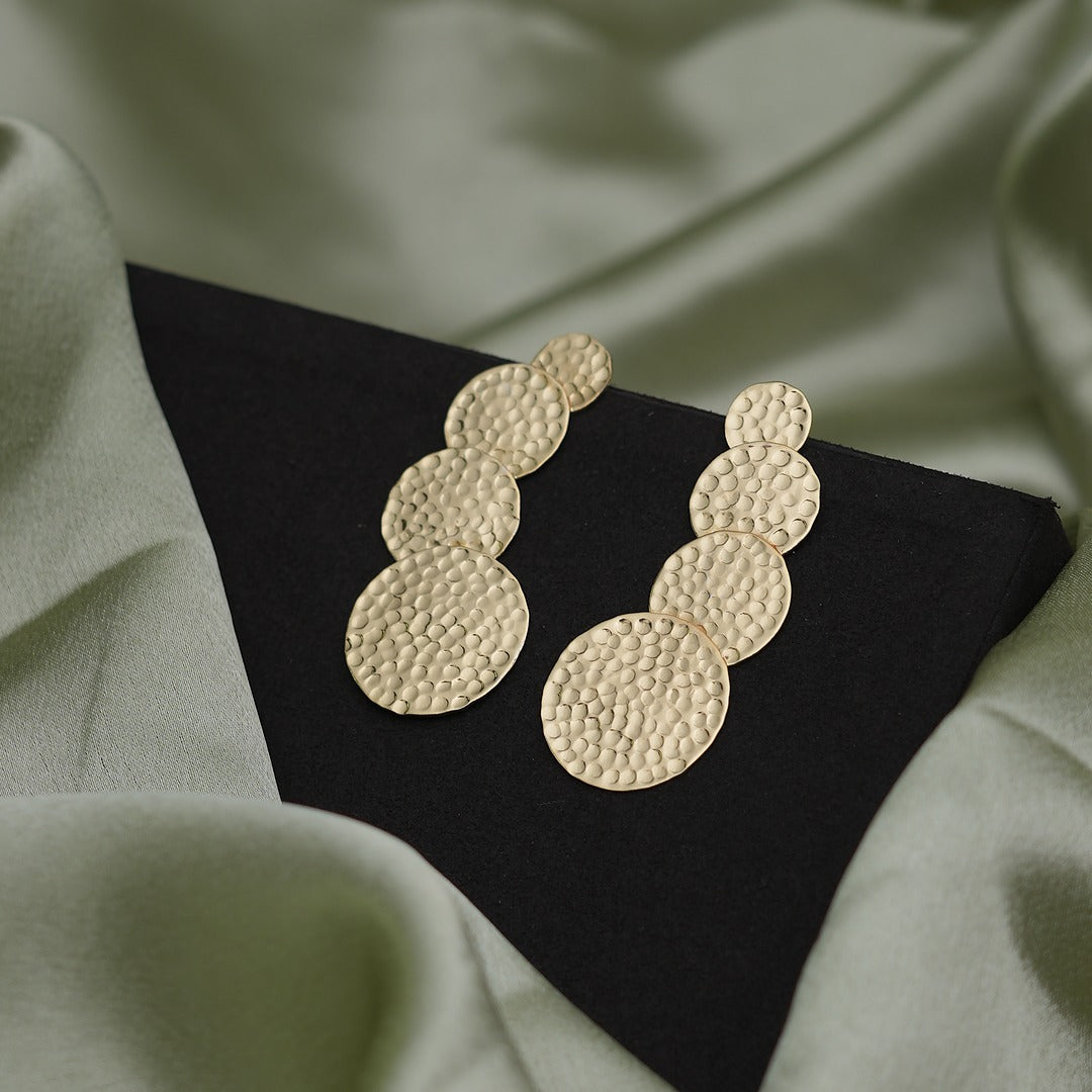 HAMMERED CIRCLE EARRINGS