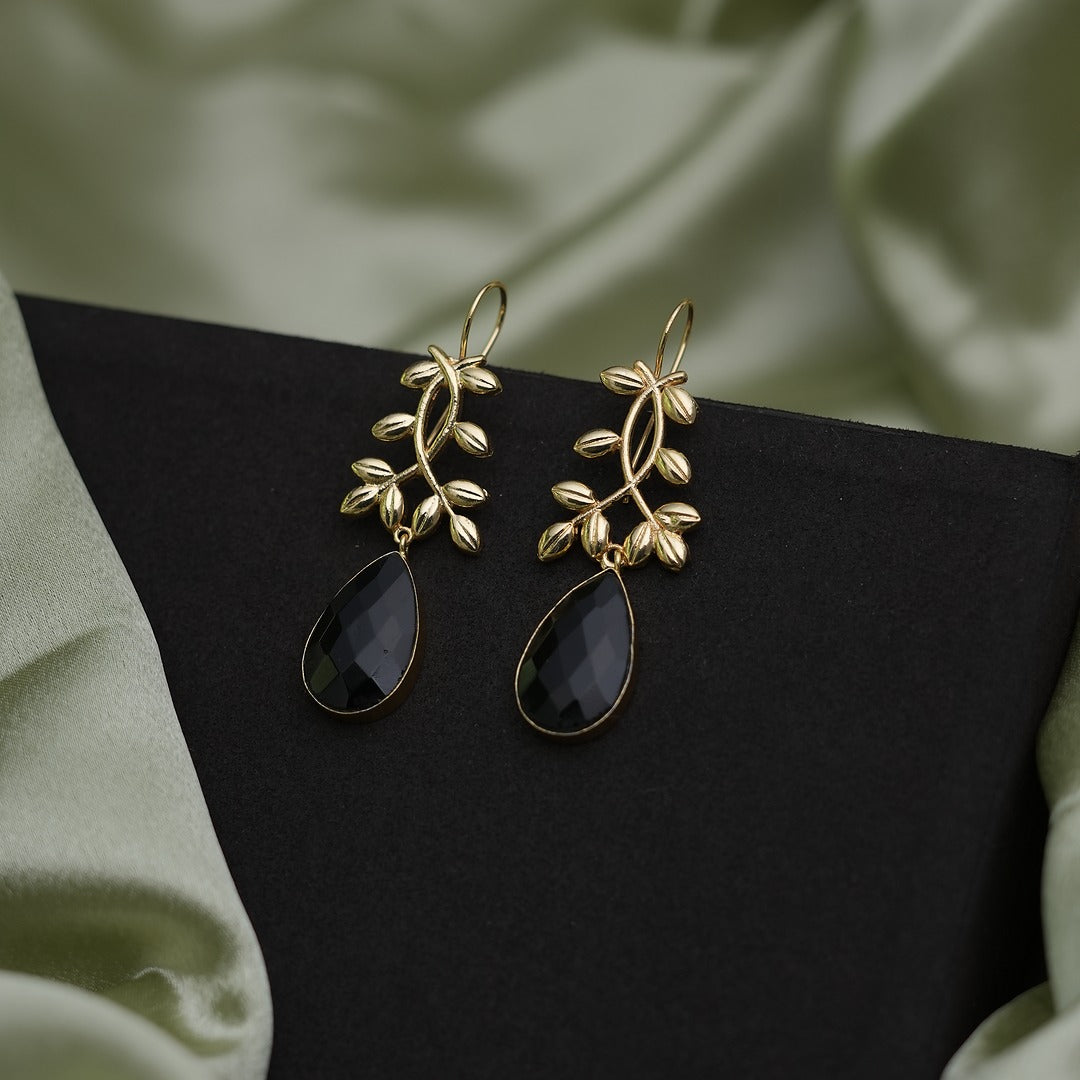 DAHLIA BLACK STONE EARRINGS