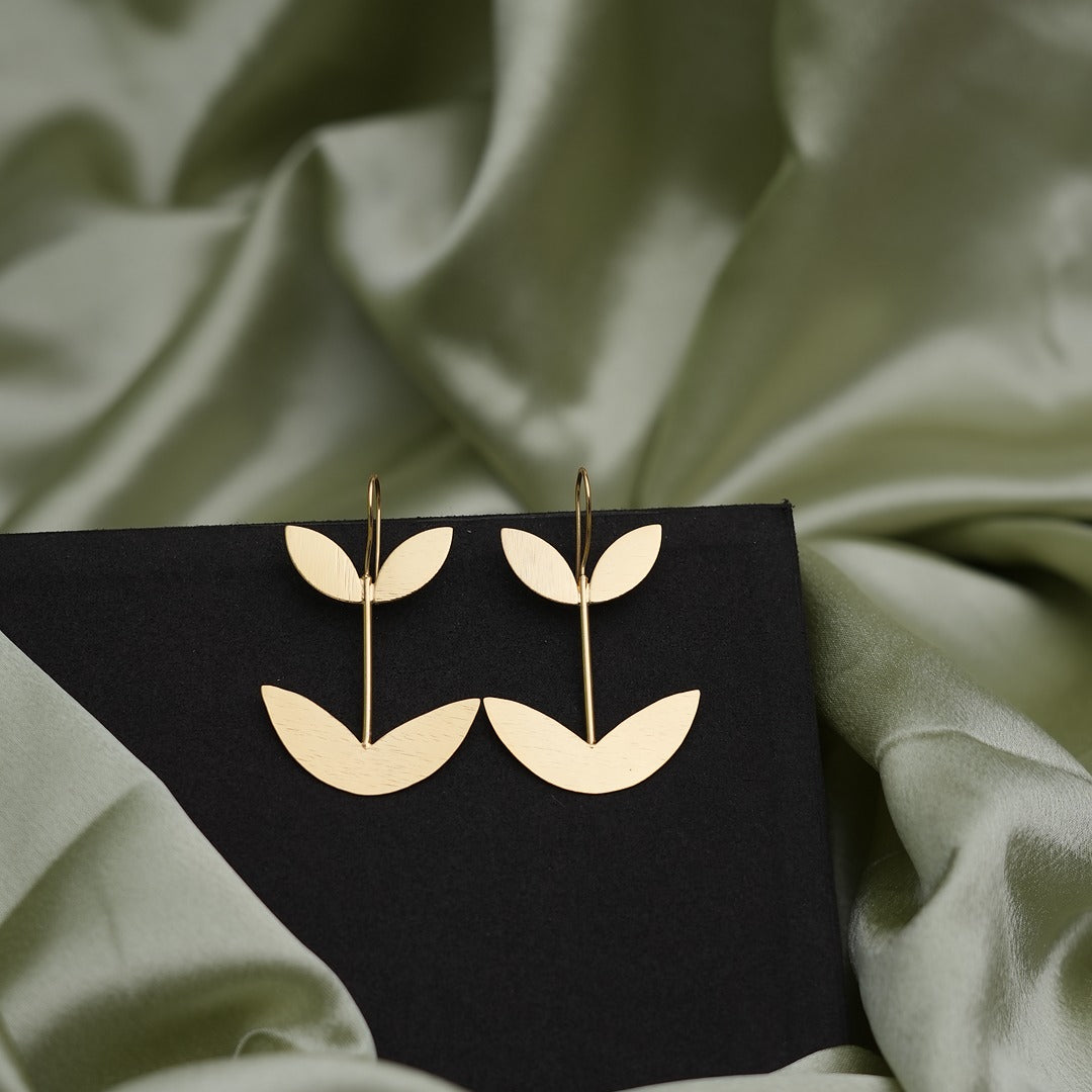 TWO LAYER LEAF EARRINGS