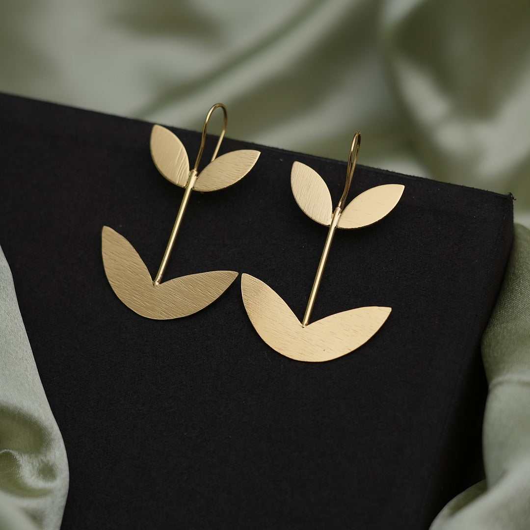 TWO LAYER LEAF EARRINGS