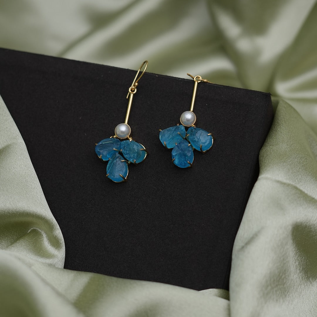 CORAL TRIFLOWER RAWSTONE EARRINGS