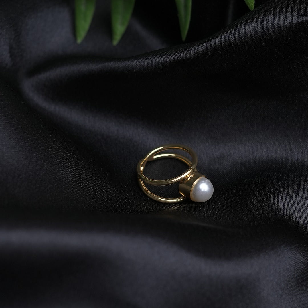 DOUBLE DECKER PEARL RING