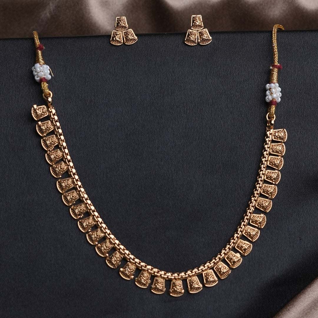 VAISHNAVI NECKPIECE SET