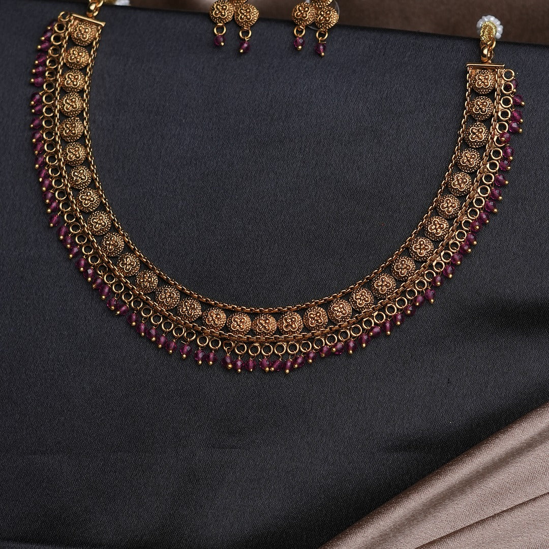 YAMUNA TRADITIONAL NECKLACE SET