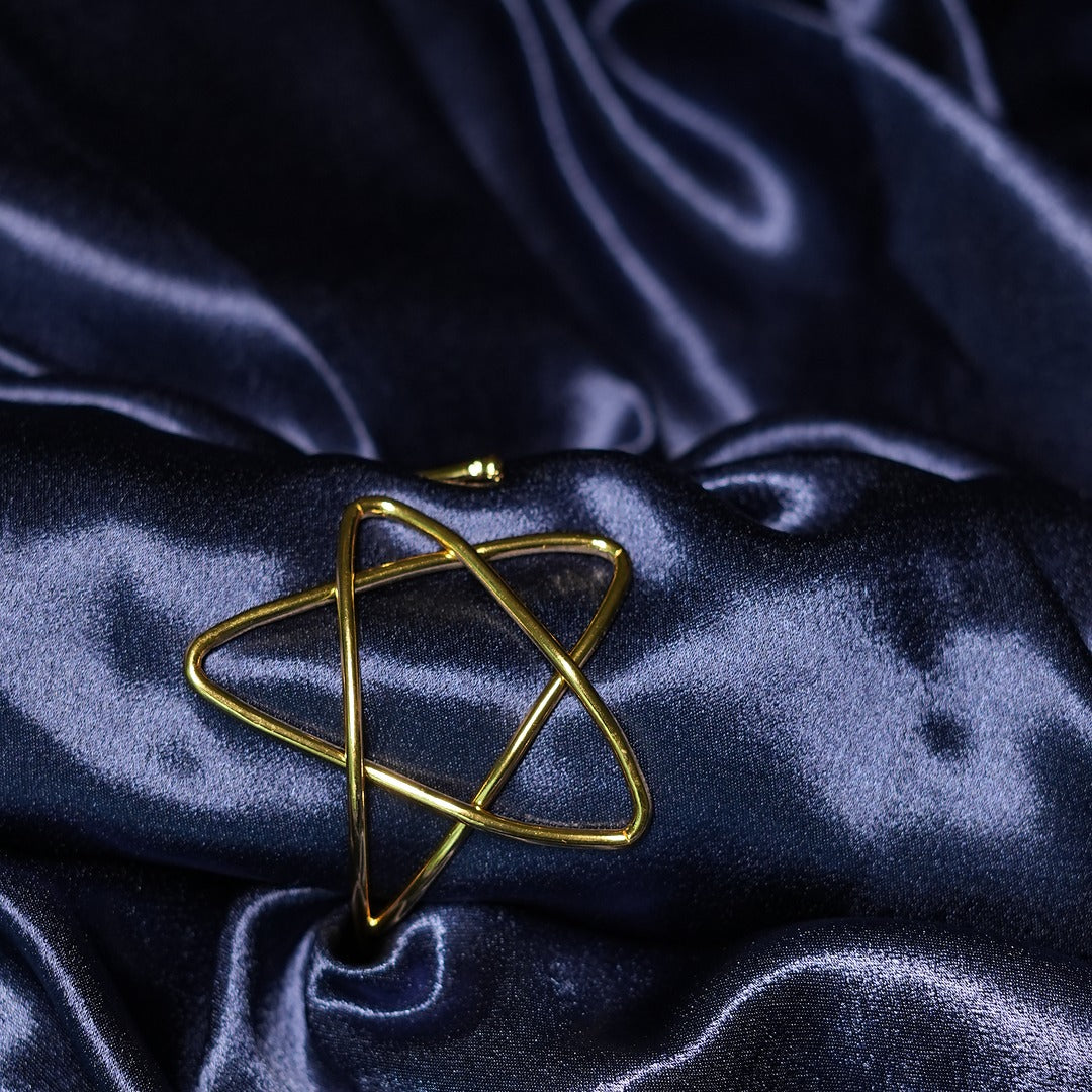 PLAIN STAR BRACELET