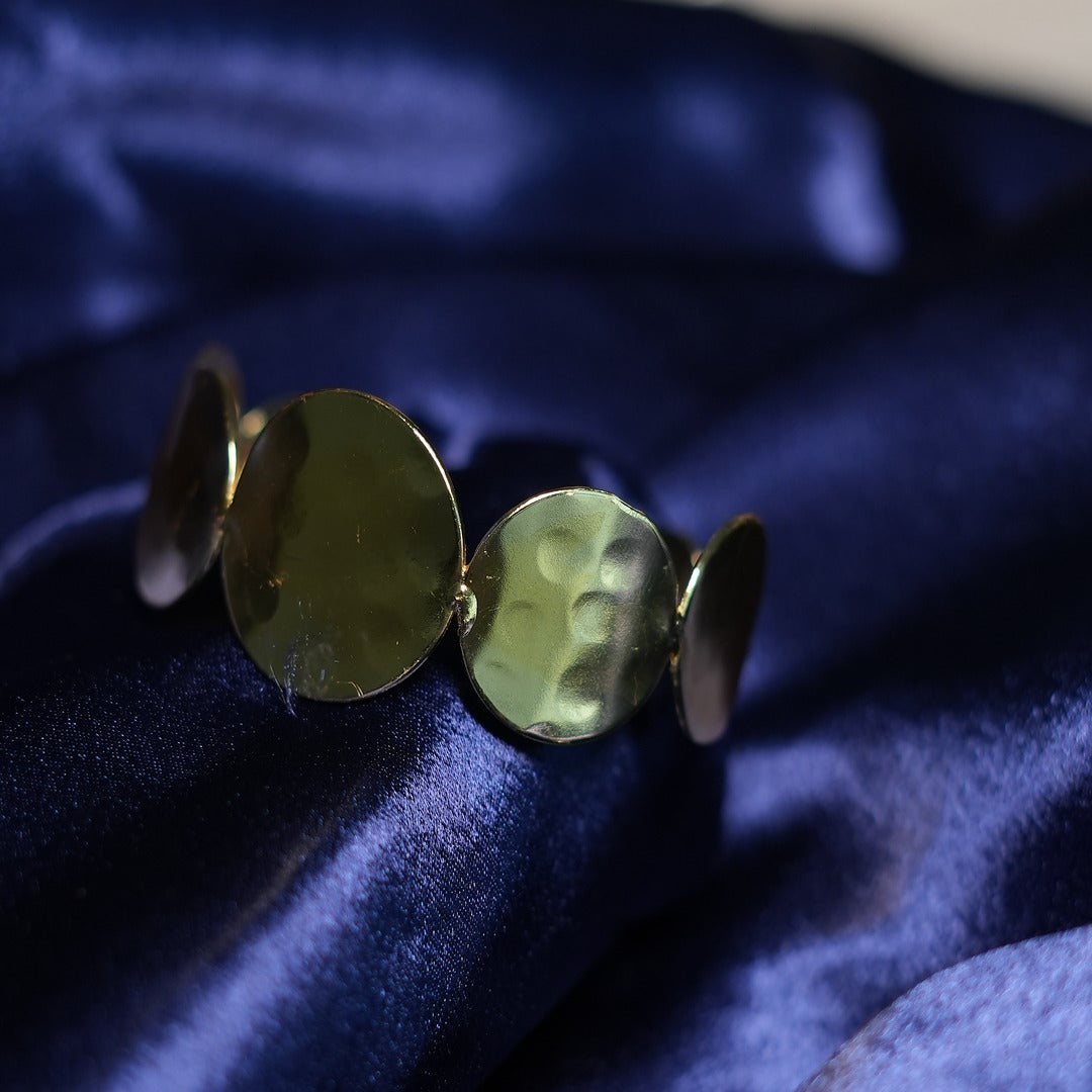 PLAIN 9 ROUND BRACELET