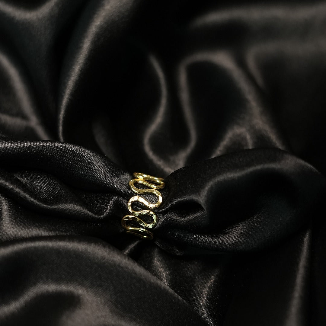 PLAIN ZIG ZAG HAMMERED RINGS