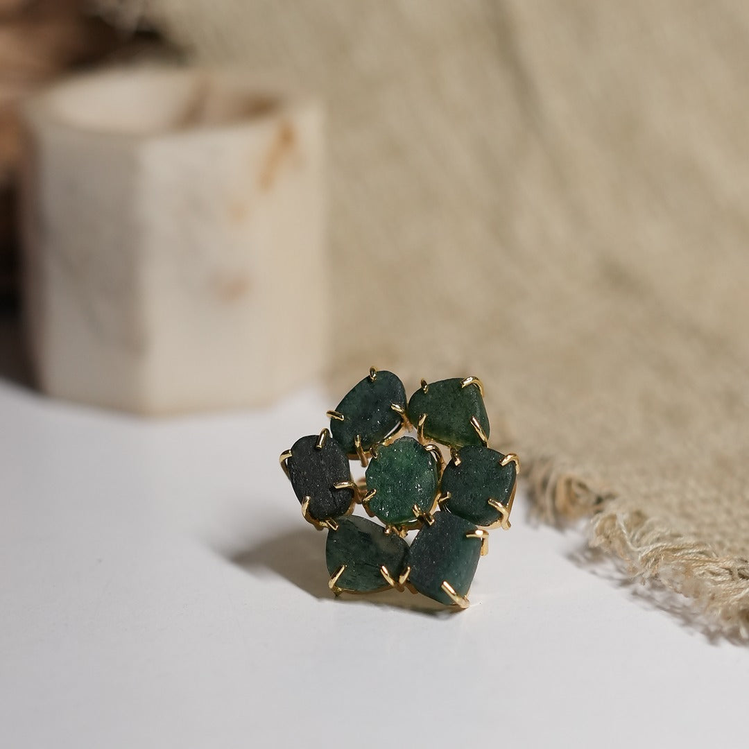 7 COLLECT ROUGH CLAW TYPE RING