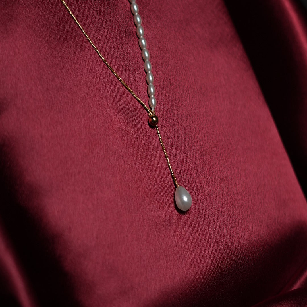 ADJUSTABLE PEARL NECKLACE
