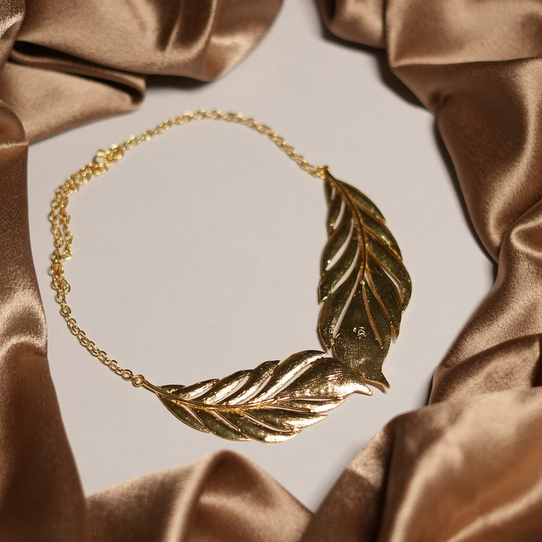 DOUBLE LEAF NECKLACE