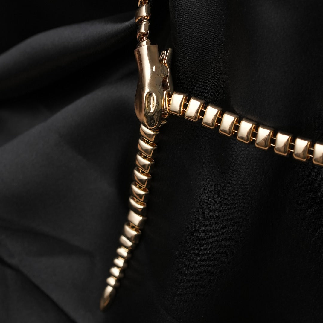 ADJUSTABLE SERPENTINE NECKLACE