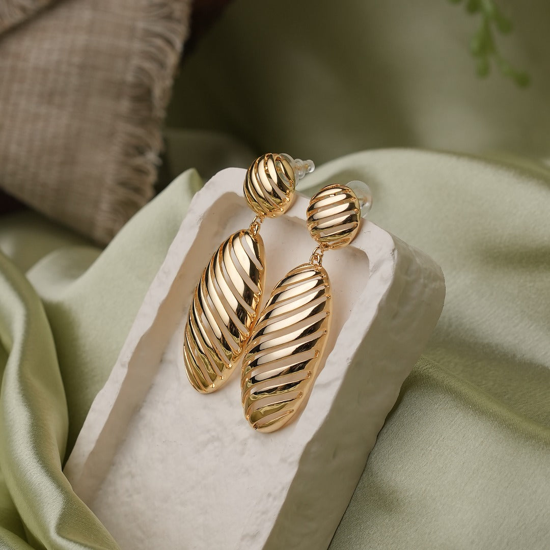 OVAL DROP EARRINGS