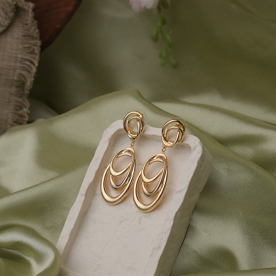 TRIPLE OVAL DROP EARRINGS