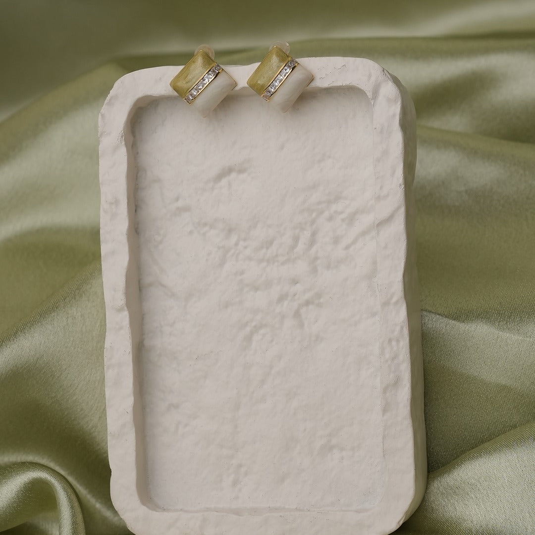 SQUARE STUD EARRINGS