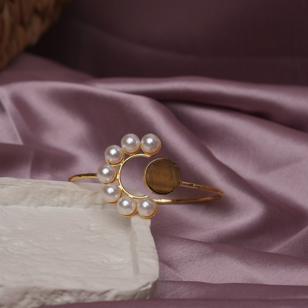 CHANDRA PEARL BRACELET