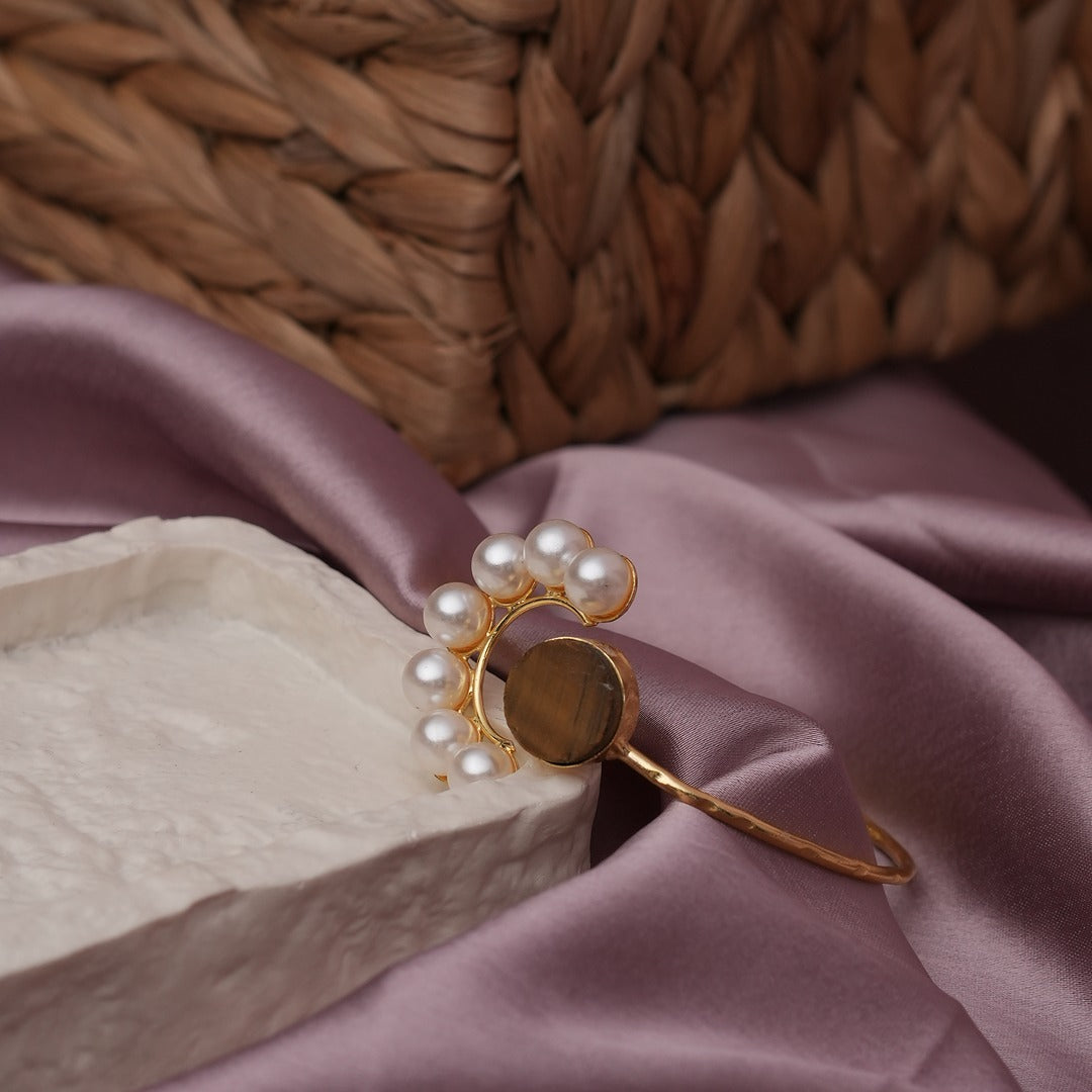 CHANDRA PEARL BRACELET