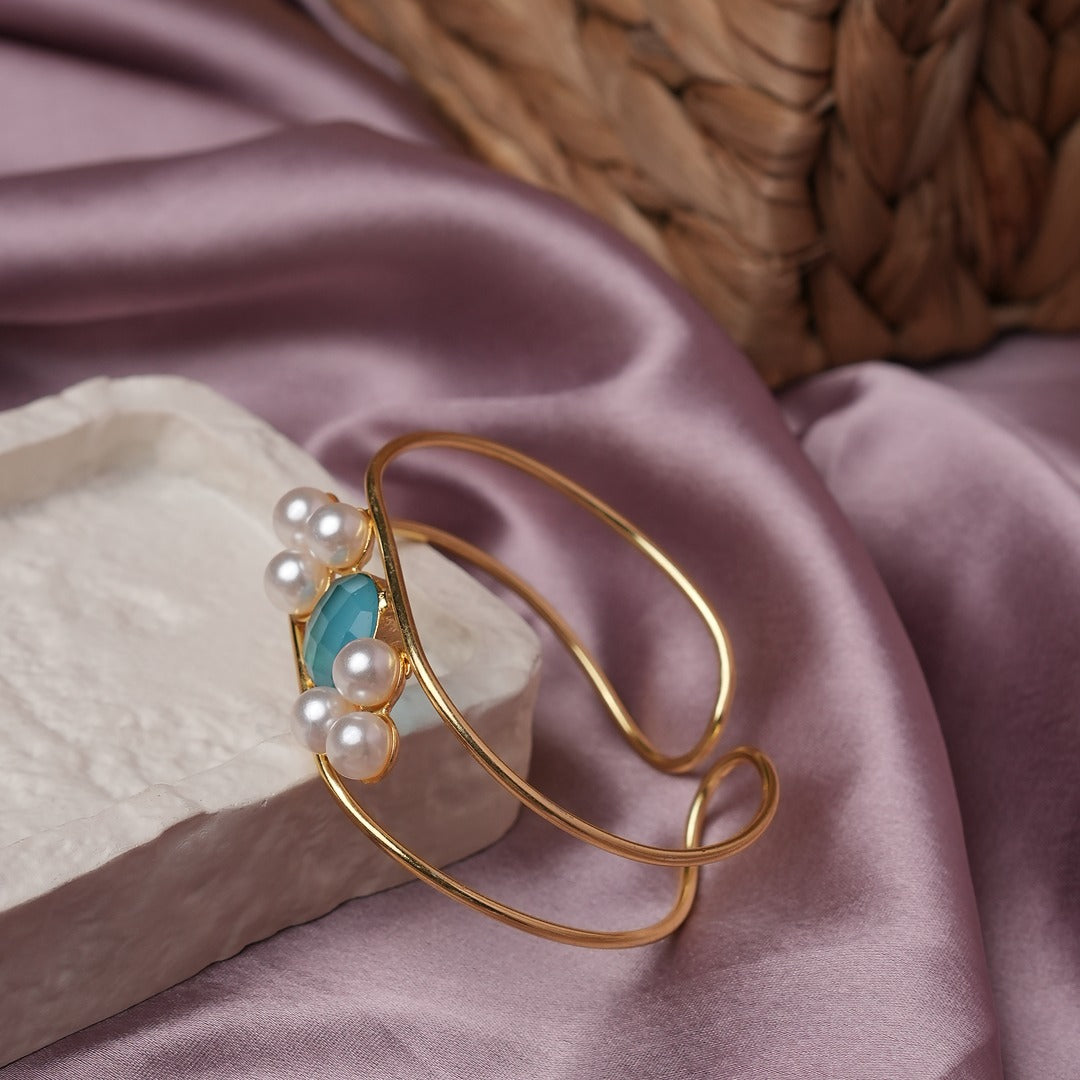 REKHA PEARL BRACELET