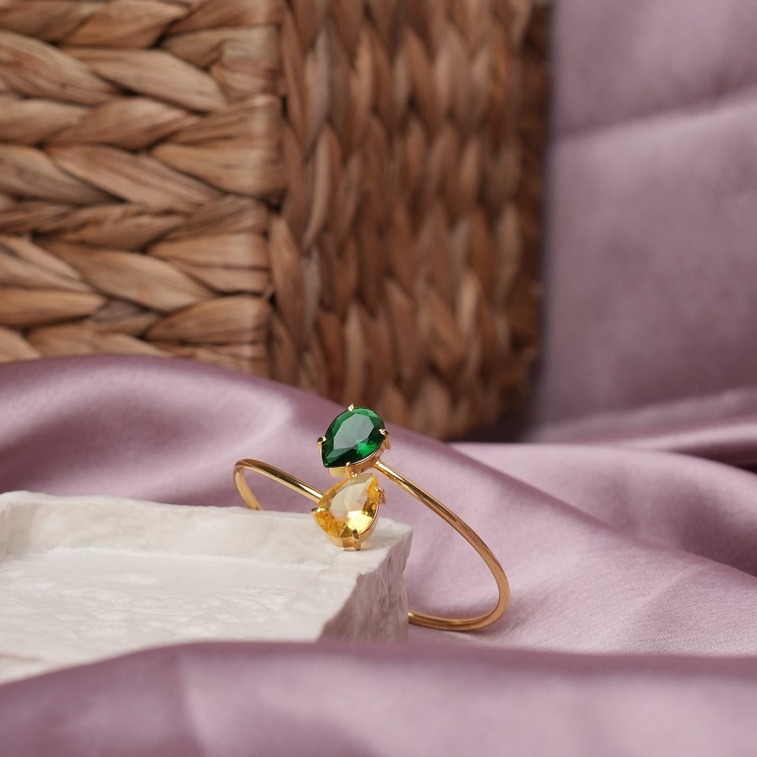 MAANVI DUAL STONE BRACELET