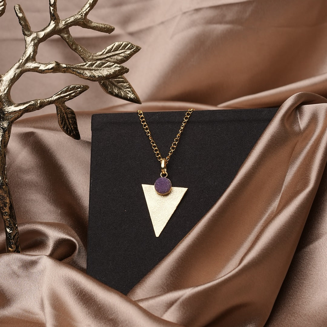 ATHENA ZORAA STANDOUT NECKLACE