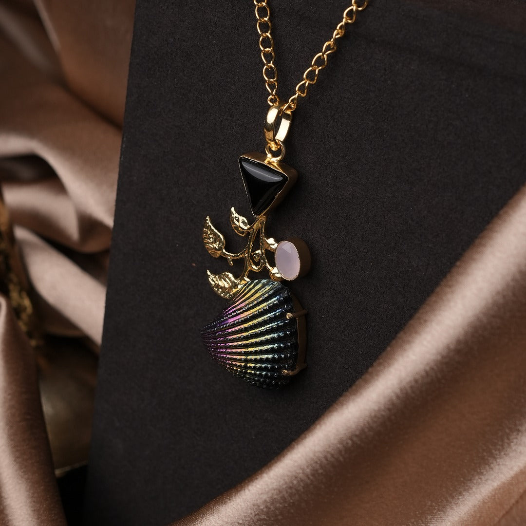 SAMUDHRA ZORAA STANDOUT NECKLACE
