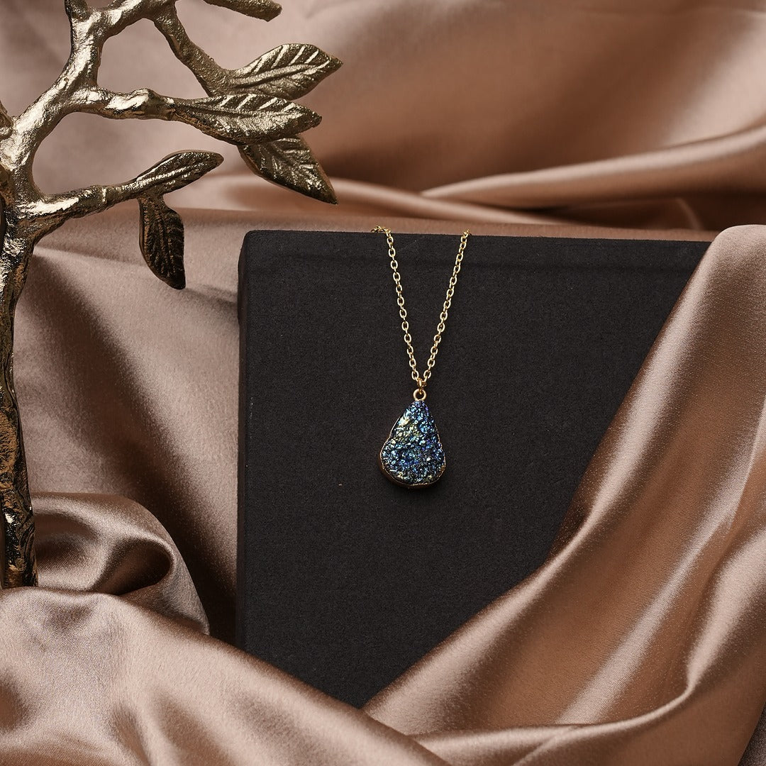 ASTEROID RAWSTONE ZORAA STANDOUT NECKLACE