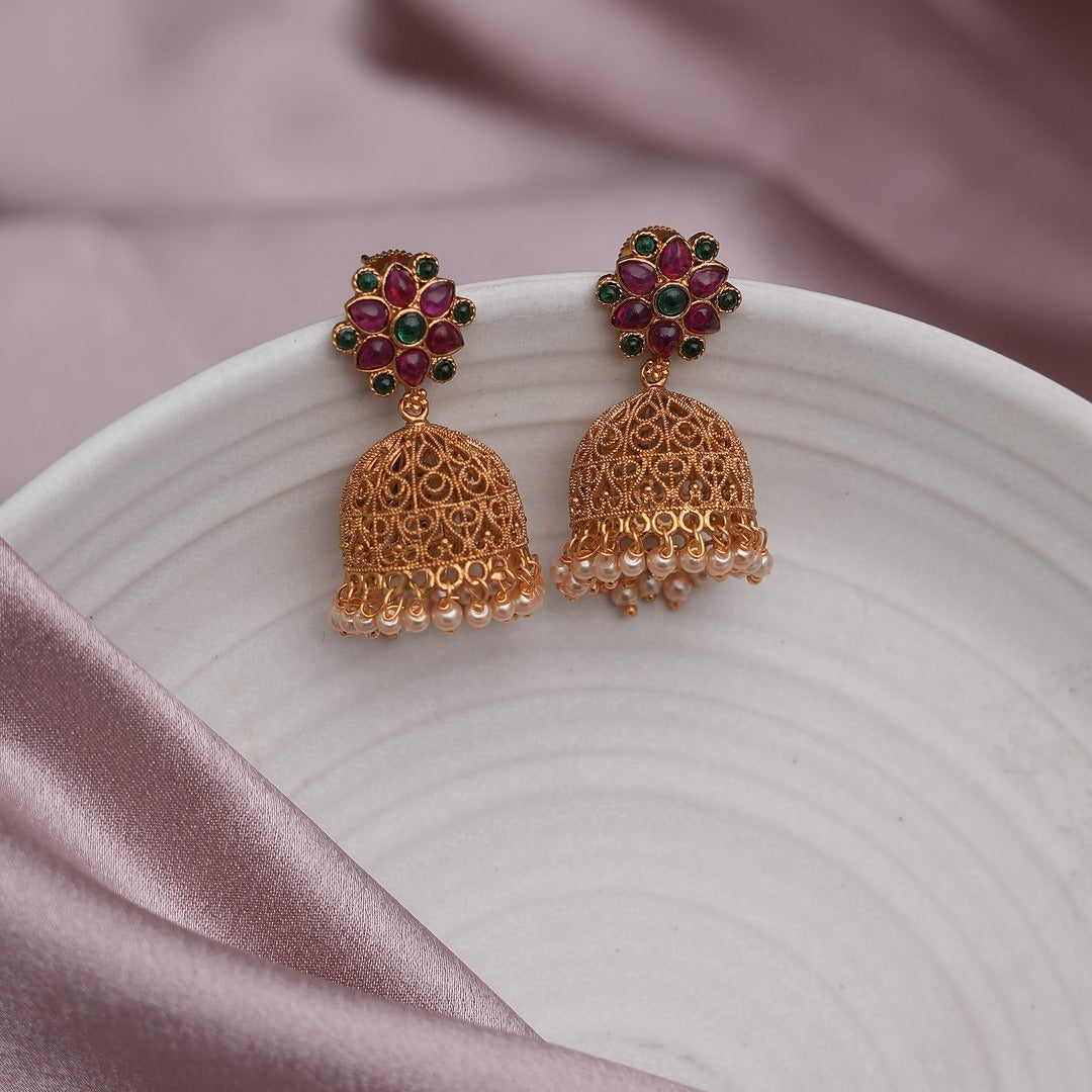 PAVITHRA TRADITIONAL JHUMKAS
