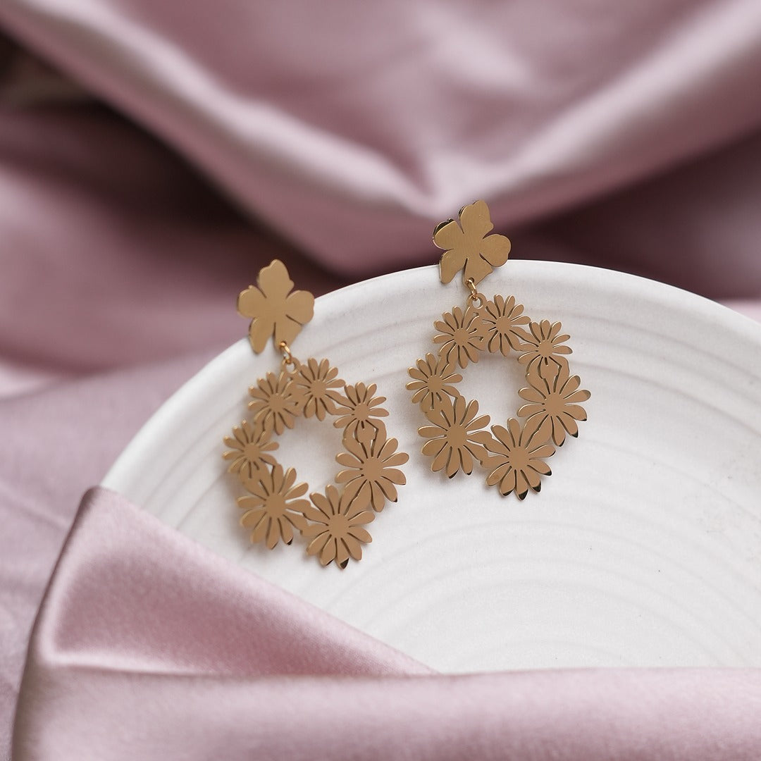 MULTI FLORAL SILHOUETE EARRINGS