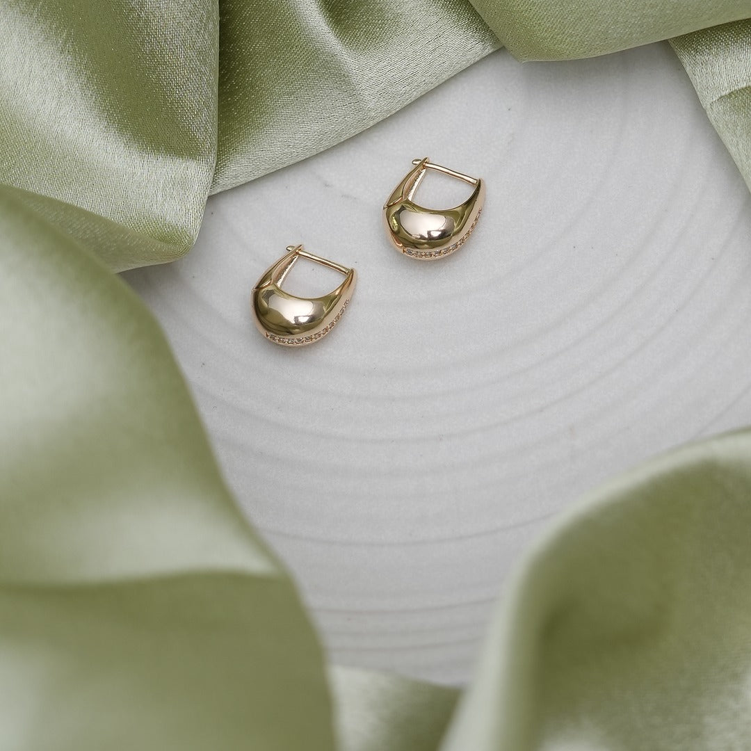 GOLDEN AD LOOP EARRINGS