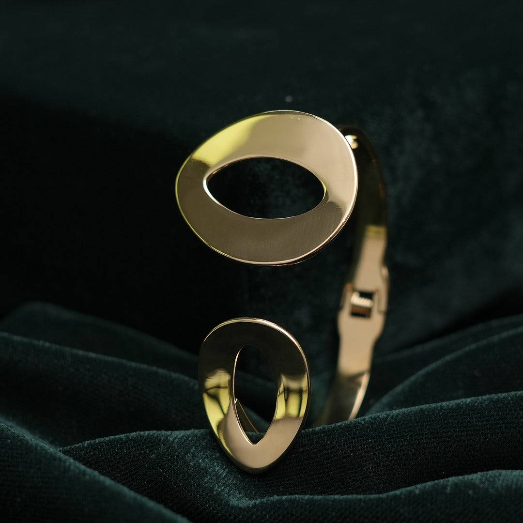 DOUBLE OVAL BRACELET