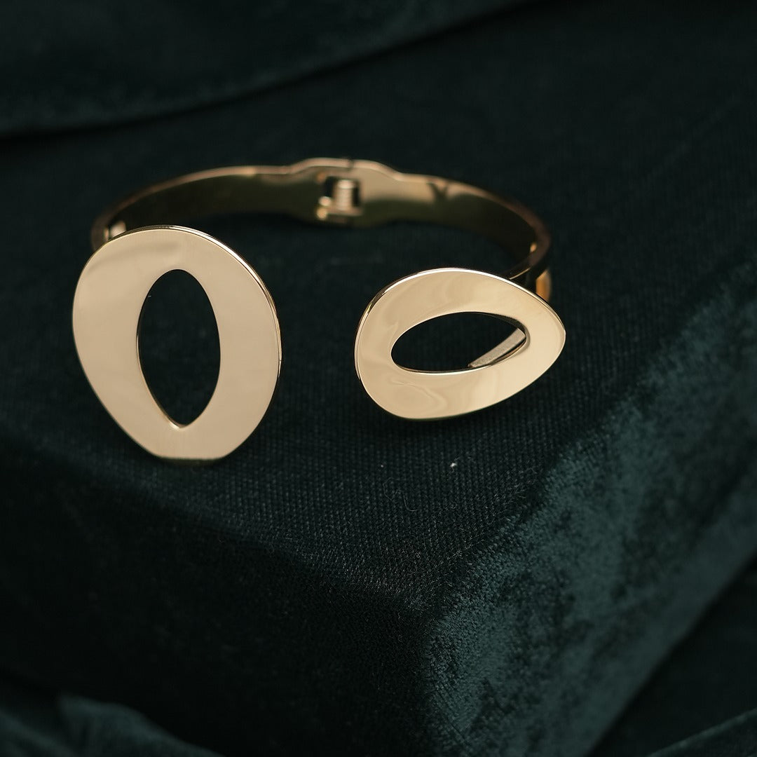 DOUBLE OVAL BRACELET