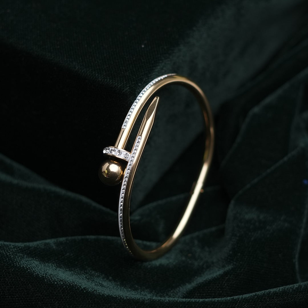 GOLDEN STONE BRACELET