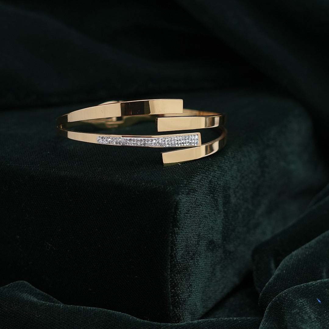 4 LAYER STONE BRACELET