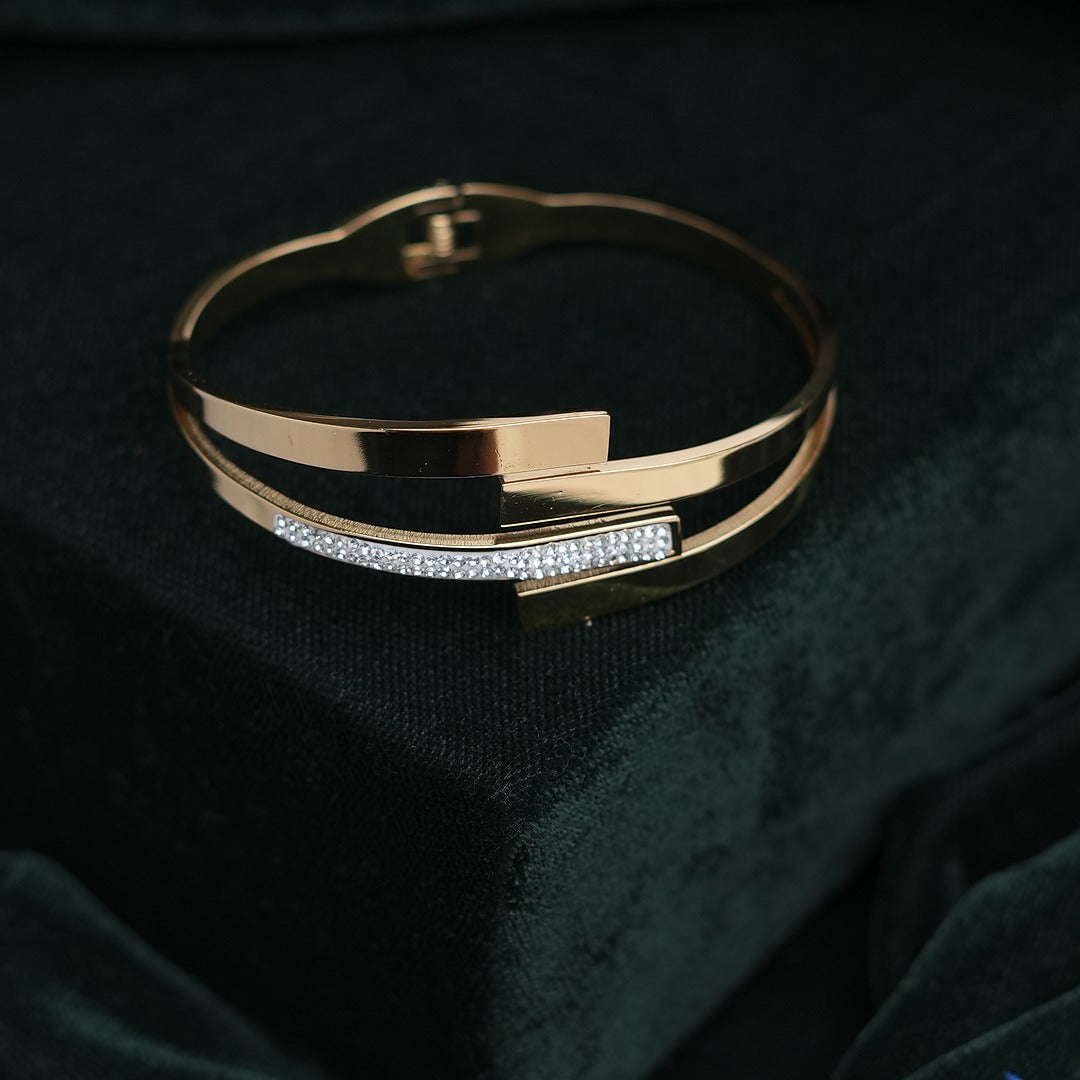 4 LAYER STONE BRACELET