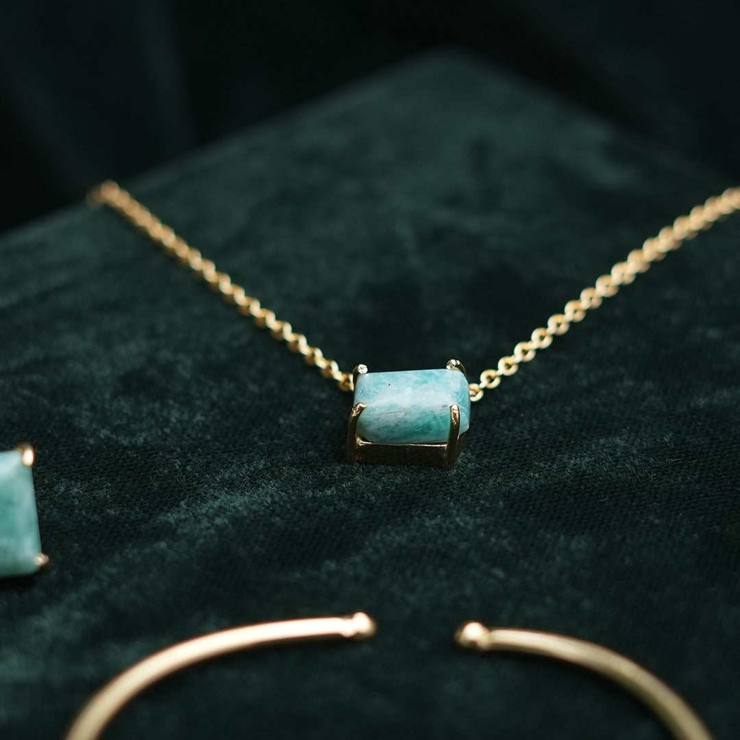 ANIKA SINGLE STONE SET